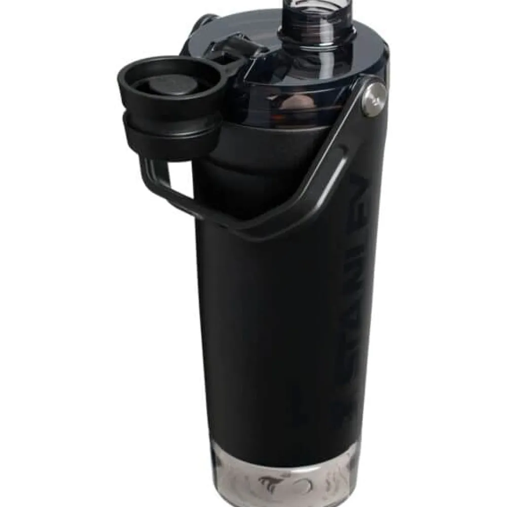 Stanley Activate Shaker