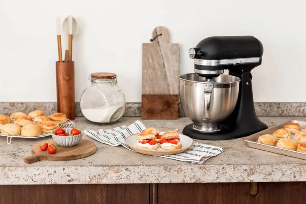 Hot KitchenAid Artisan Røremaskine 5KSM175PSEBK