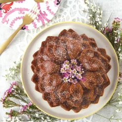 New Nordic Ware Blossom Bundt Kageform