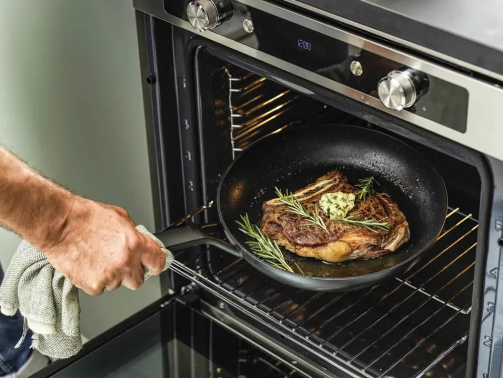 Discount KitchenAid Classic Stegepande