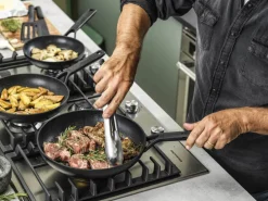 New KitchenAid Classic Wok