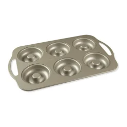 Discount Nordic Ware Donutform