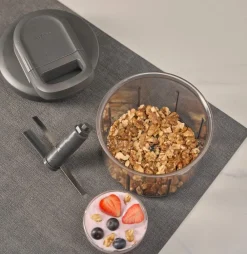 Clearance Zyliss Easy Pull Foodprocessor