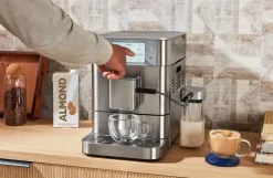 Hot KitchenAid Espressomaskine
