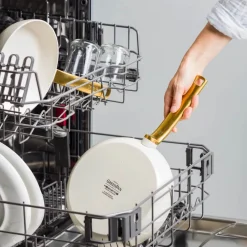 Hot Greenpan Evolution Wok