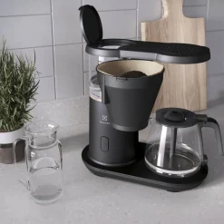 Clearance Electrolux Explore 7 Kaffemaskine E7CM1-2GB