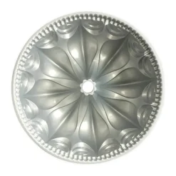 Sale Nordic Ware Fleur De Lis Bundt® Kageform