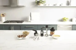 Outlet Ninja 3-i-1 Flip Blender
