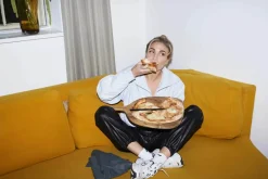 Clearance RAW by Aida Teak Pizza/serveringsbræt